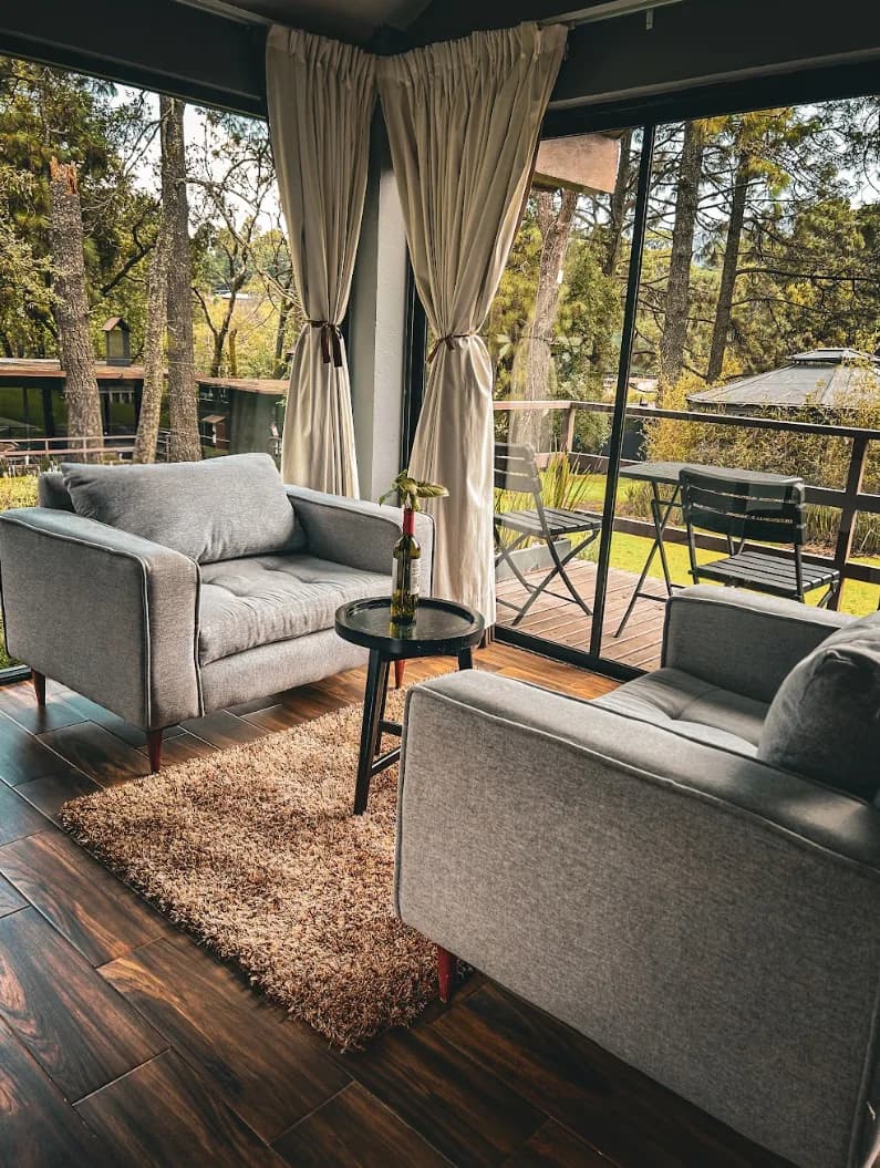 Premium Suite